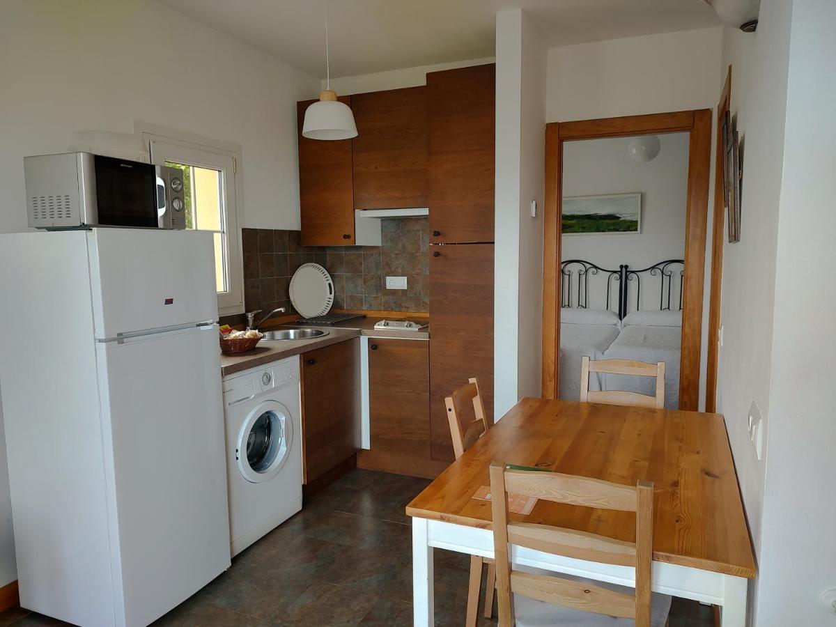 Apartamentos Corona Комильяс Экстерьер фото